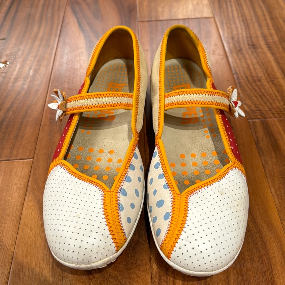 Camper Mary Janes